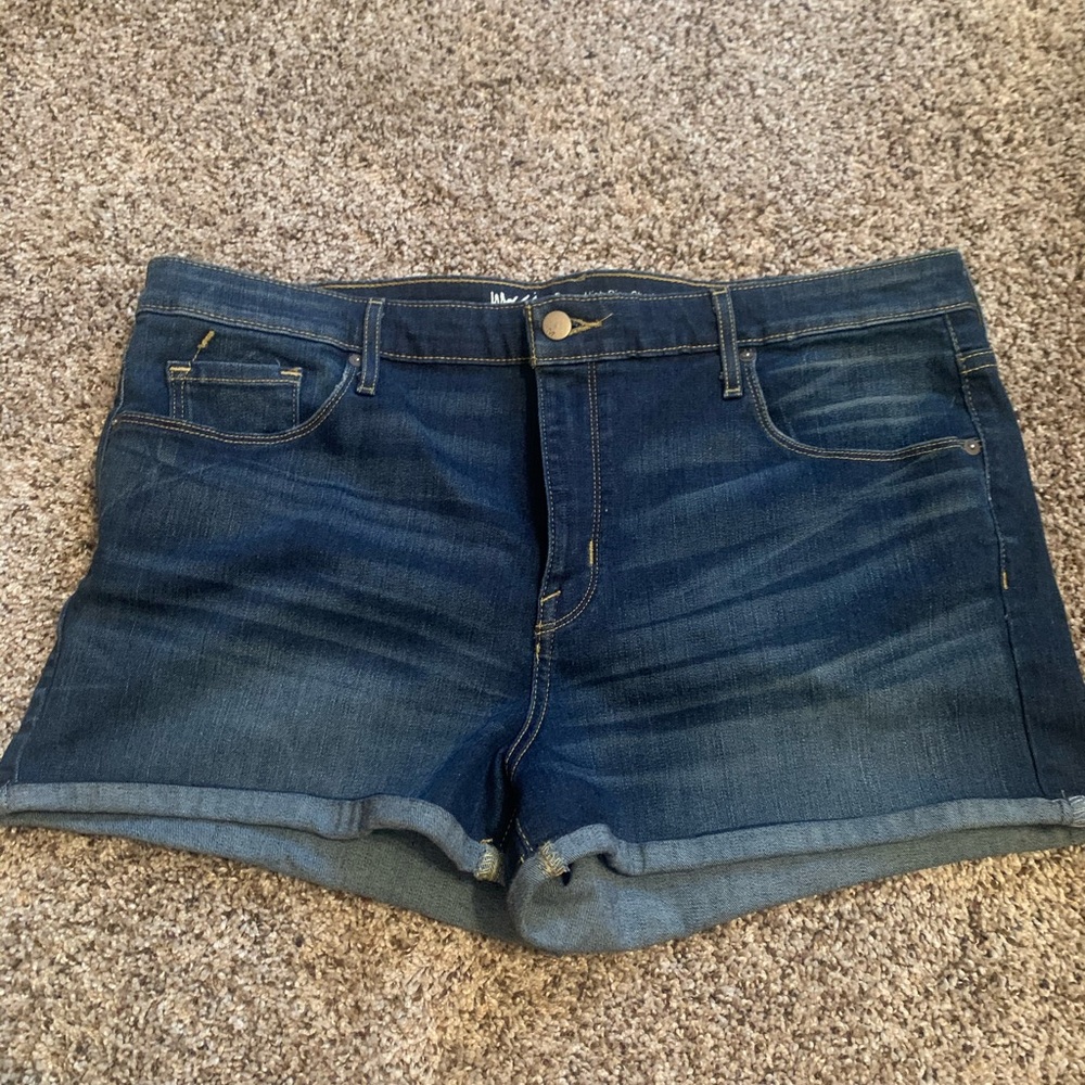 Dark wash cuffed Jean Shorts